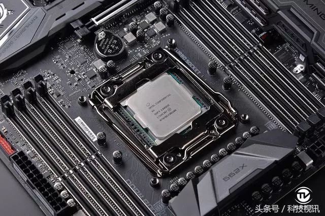 i97980xe适合玩游戏吗(i9 7980xe玩游戏怎么样)